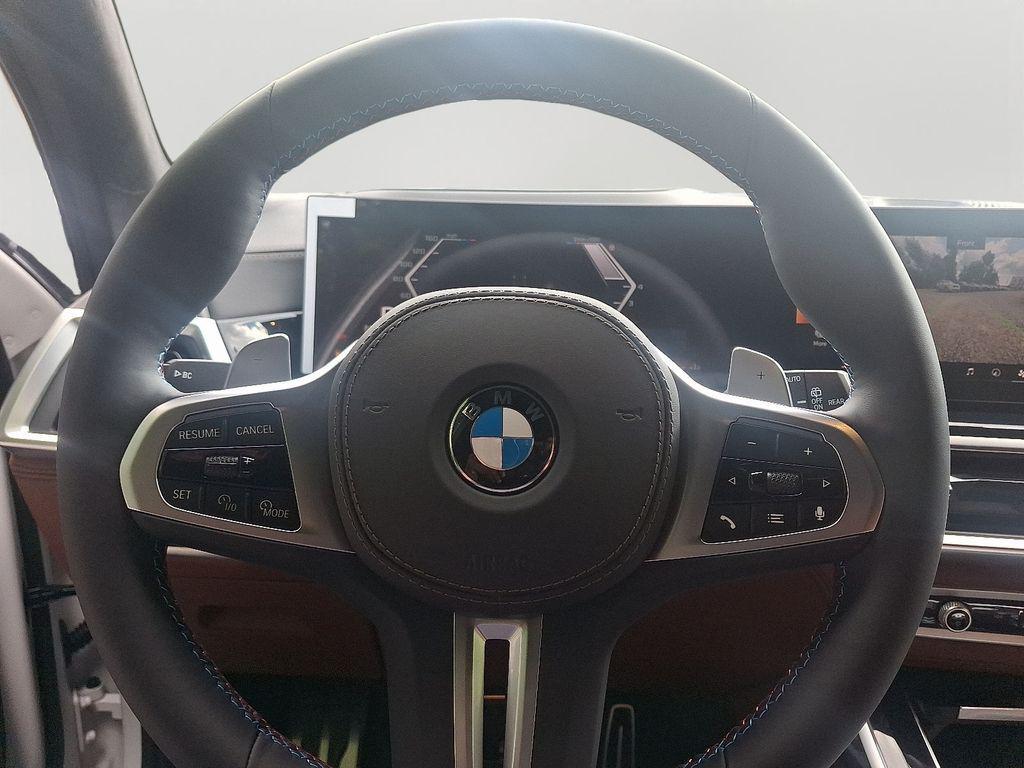 new 2026 BMW X7 car, priced at $138,560