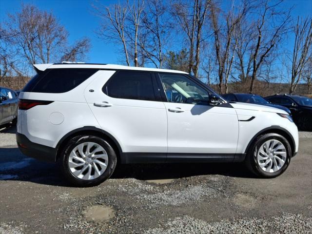 used 2024 Land Rover Discovery car, priced at $53,943