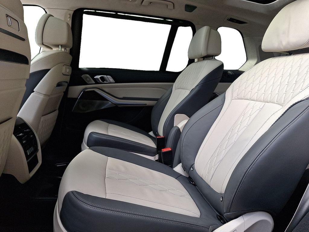 used 2023 BMW X7 car, priced at $70,000