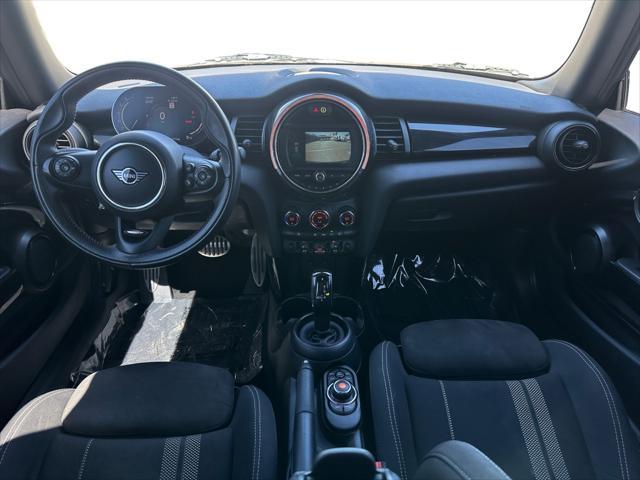 used 2021 MINI Hardtop car, priced at $19,299