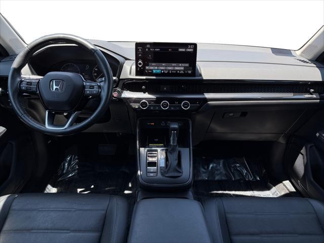 used 2024 Honda CR-V car, priced at $30,999