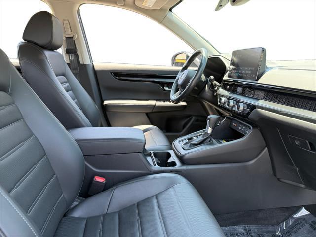 used 2024 Honda CR-V car, priced at $30,999