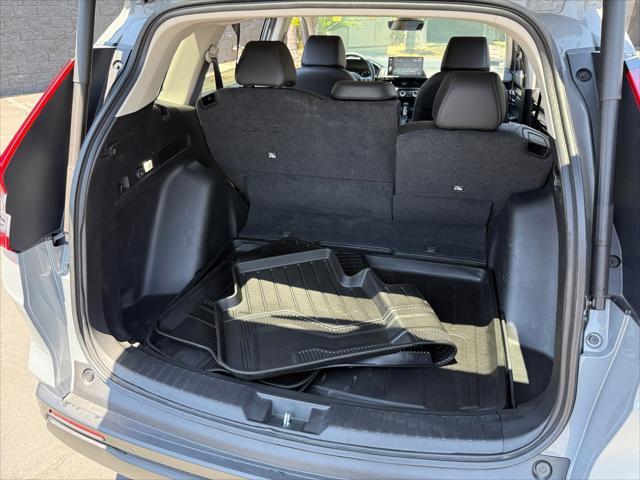 used 2024 Honda CR-V car, priced at $30,999