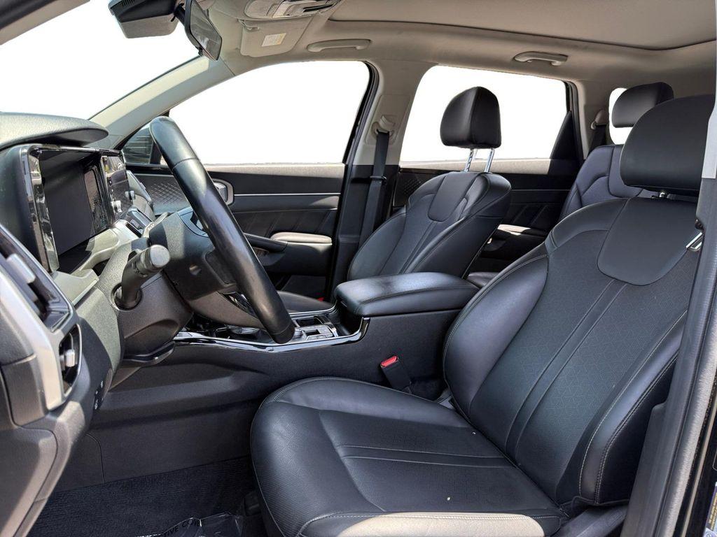 used 2022 Kia Sorento car, priced at $26,599