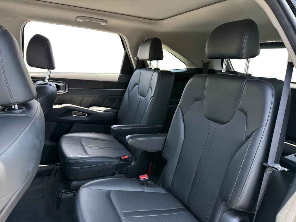used 2022 Kia Sorento car, priced at $26,599
