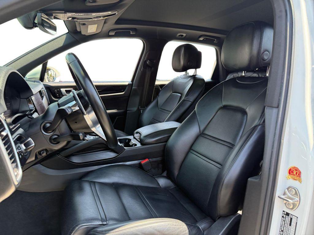 used 2019 Porsche Cayenne car, priced at $31,299