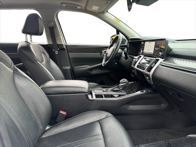 used 2023 Kia Sorento car, priced at $29,899