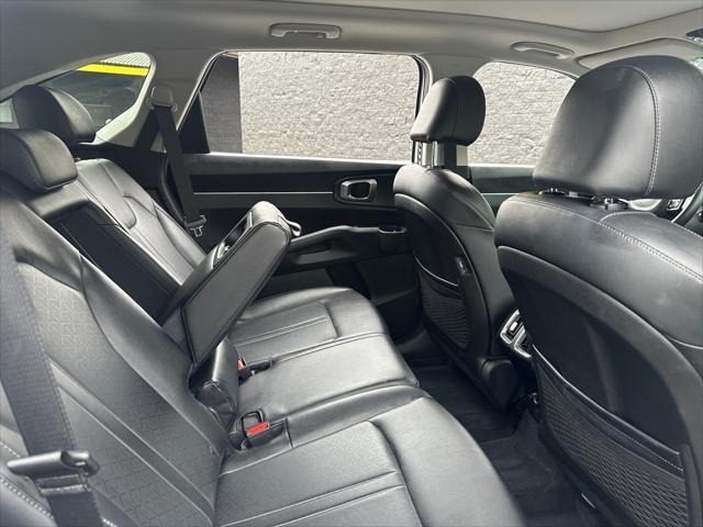 used 2023 Kia Sorento car, priced at $29,899