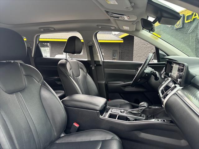 used 2023 Kia Sorento car, priced at $29,899