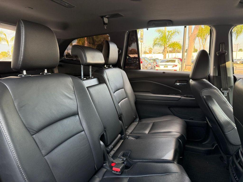 used 2022 Honda Pilot car, priced at $27,999