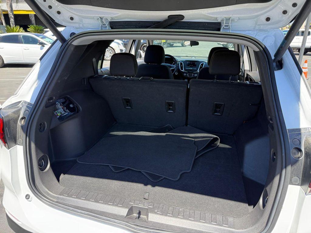 used 2024 Chevrolet Equinox car, priced at $19,299