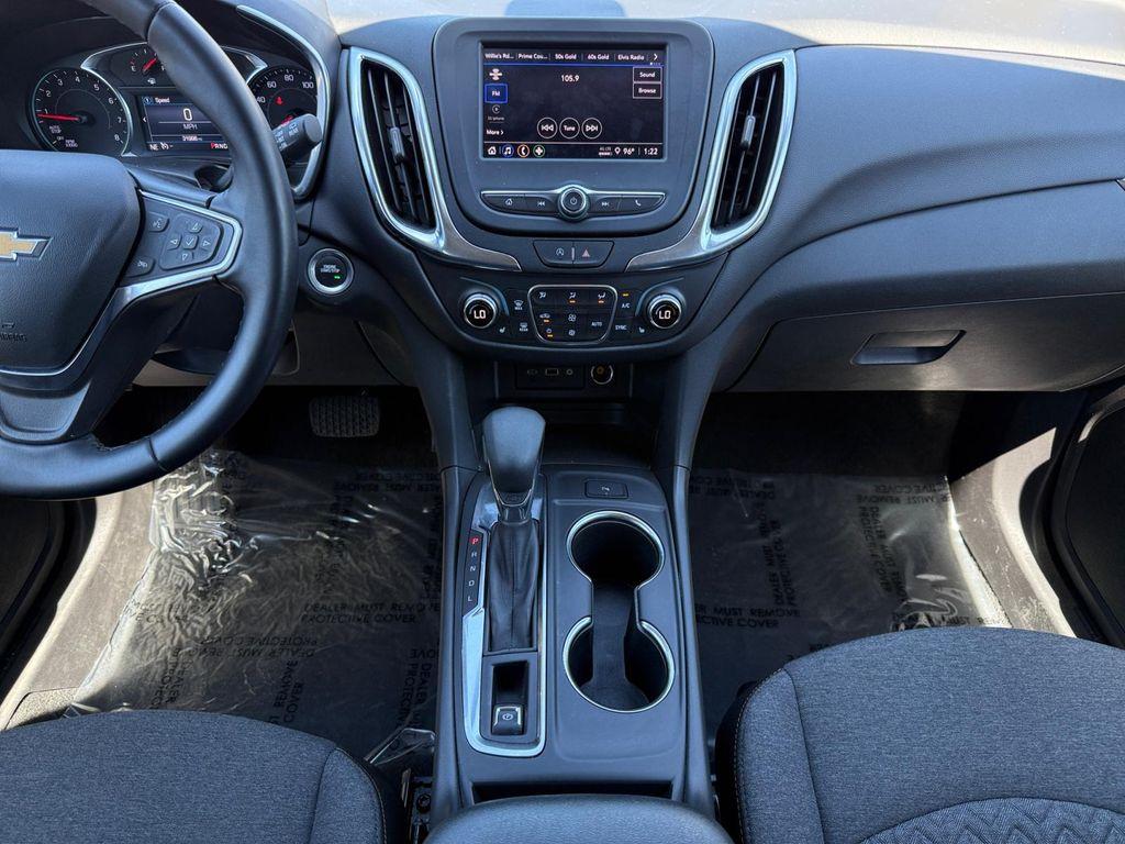 used 2024 Chevrolet Equinox car, priced at $19,299