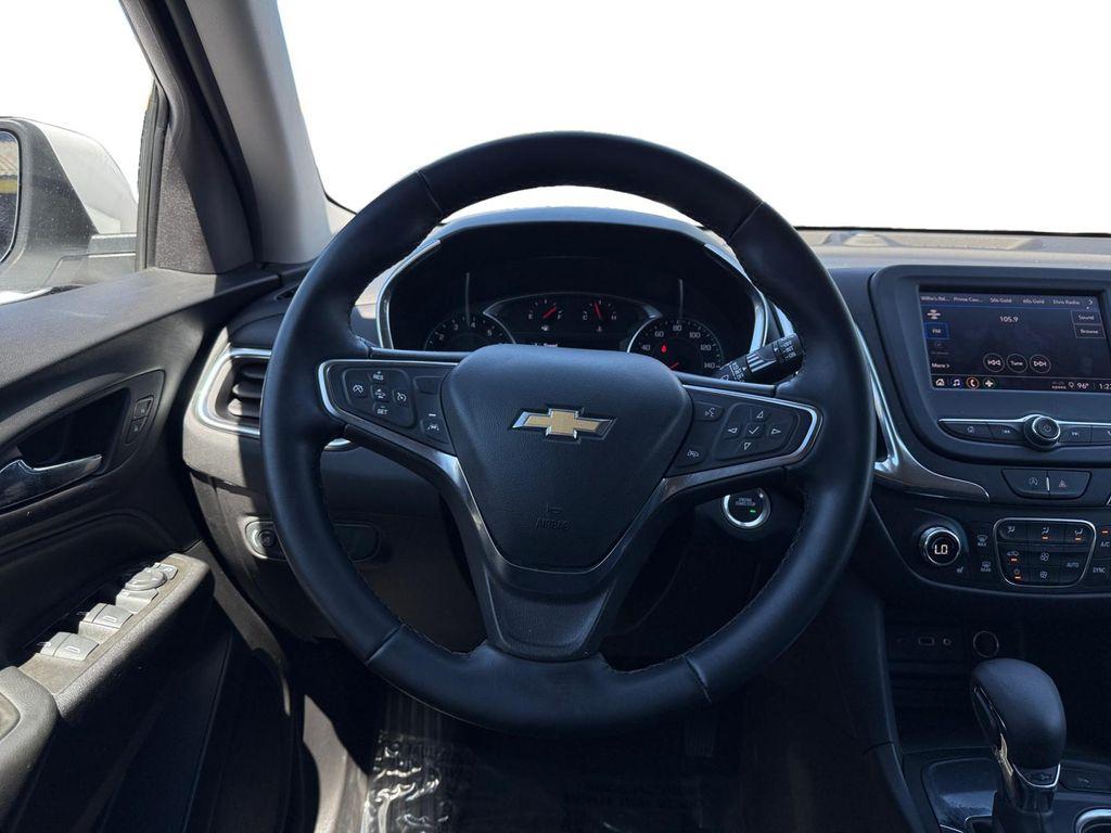 used 2024 Chevrolet Equinox car, priced at $19,299