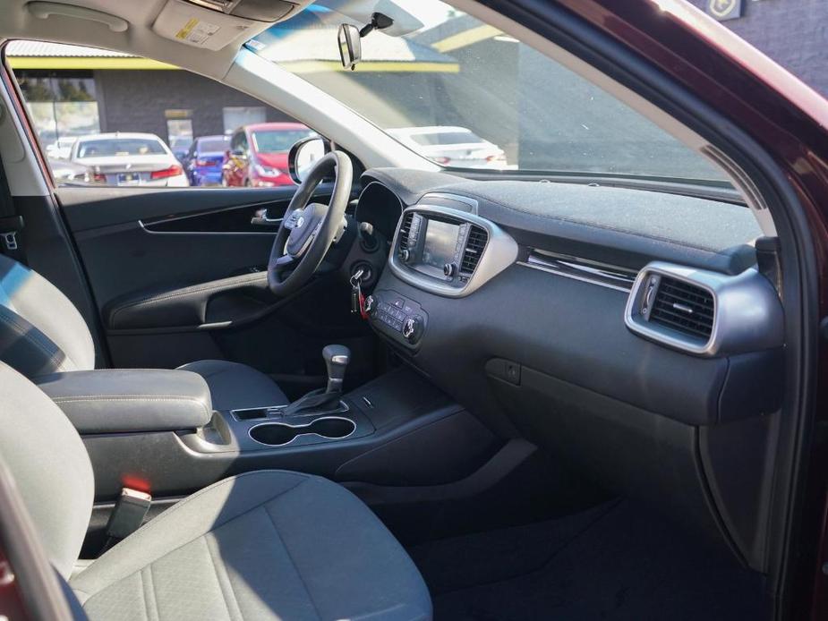 used 2019 Kia Sorento car, priced at $15,721