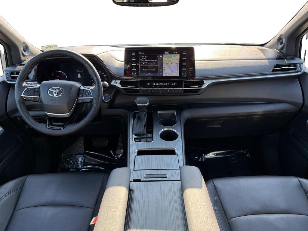 used 2022 Toyota Sienna car, priced at $43,899