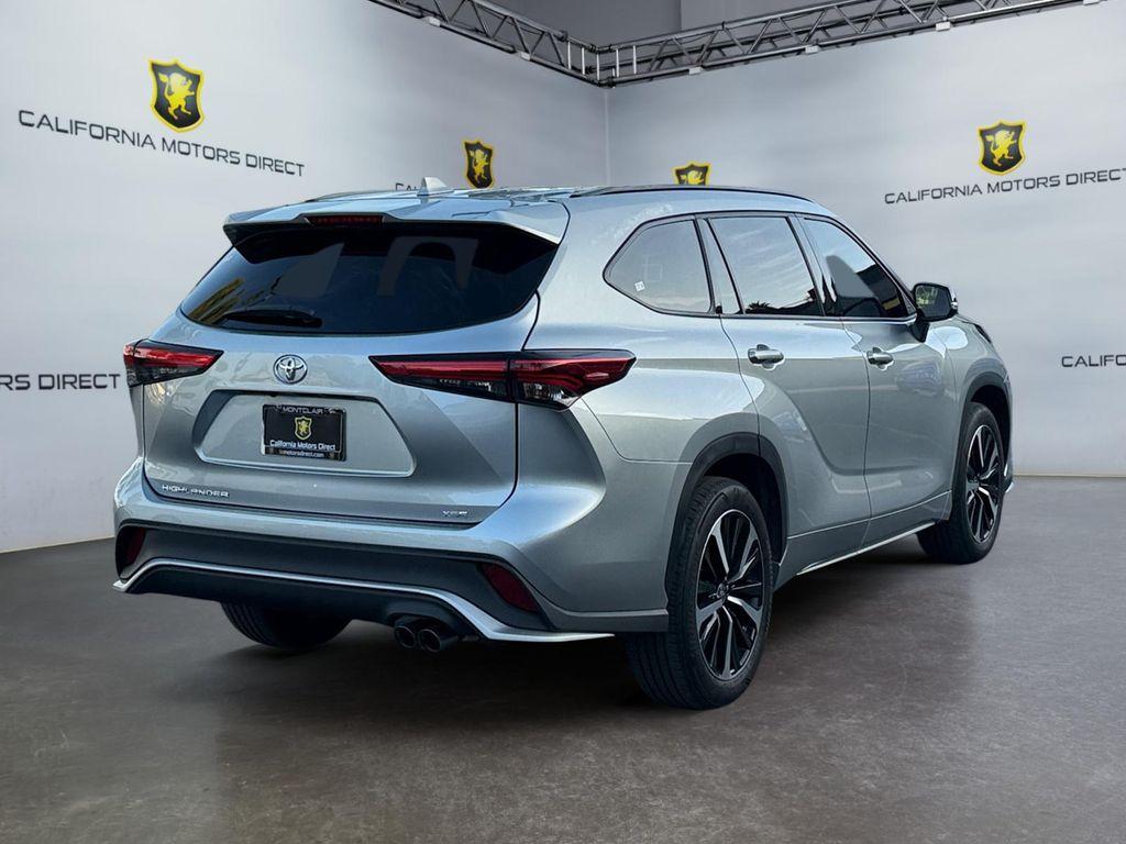 used 2022 Toyota Highlander car, priced at $33,999