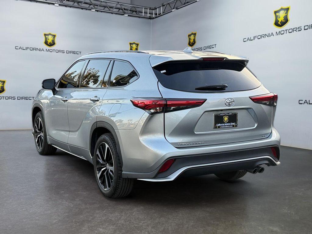 used 2022 Toyota Highlander car, priced at $33,999