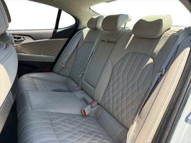 used 2019 Genesis G70 car, priced at $23,999