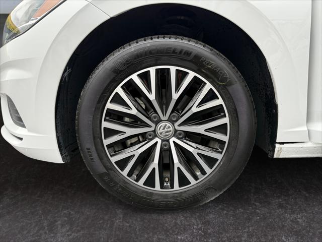 used 2021 Volkswagen Jetta car, priced at $15,399
