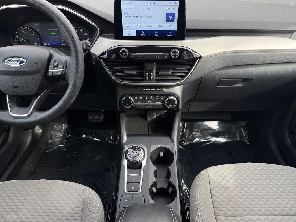 used 2022 Ford Escape car, priced at $21,999