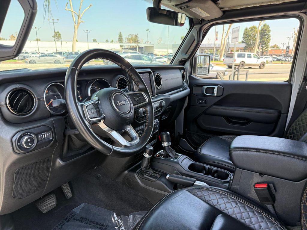 used 2021 Jeep Gladiator car, priced at $33,299