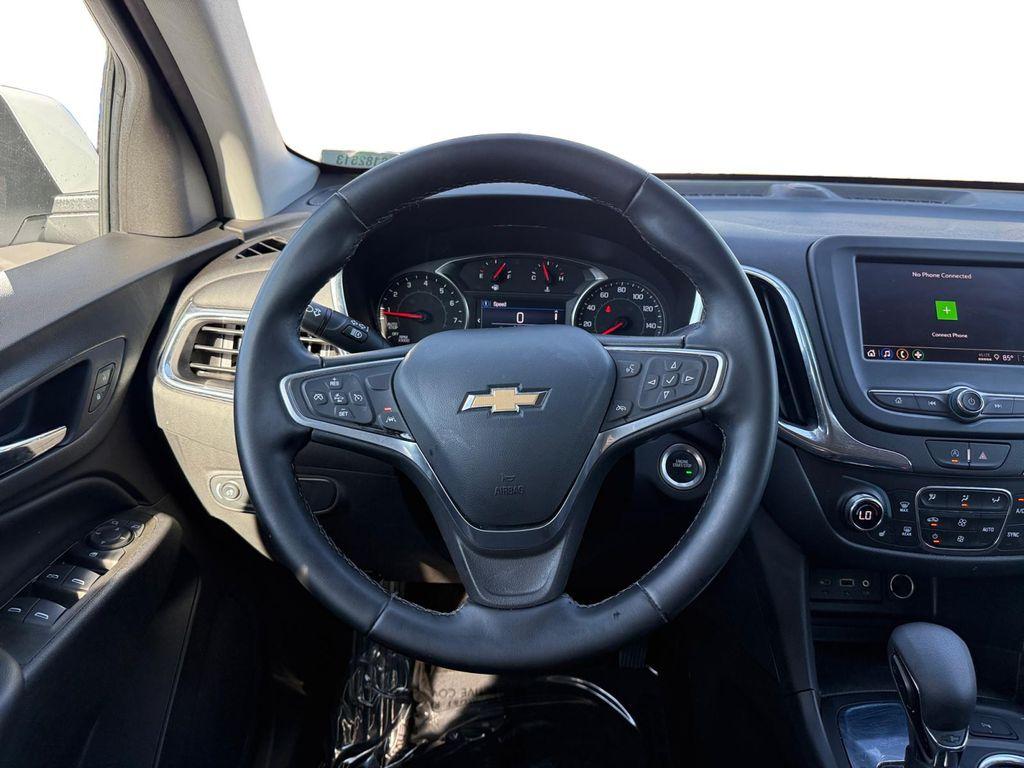 used 2023 Chevrolet Equinox car, priced at $18,799