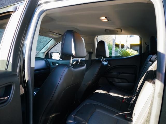 used 2019 GMC Canyon car, priced at $25,999