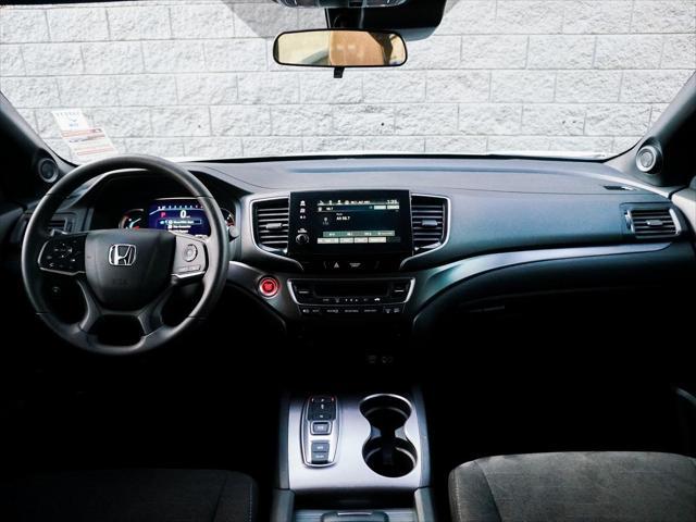 used 2022 Honda Pilot car, priced at $28,199