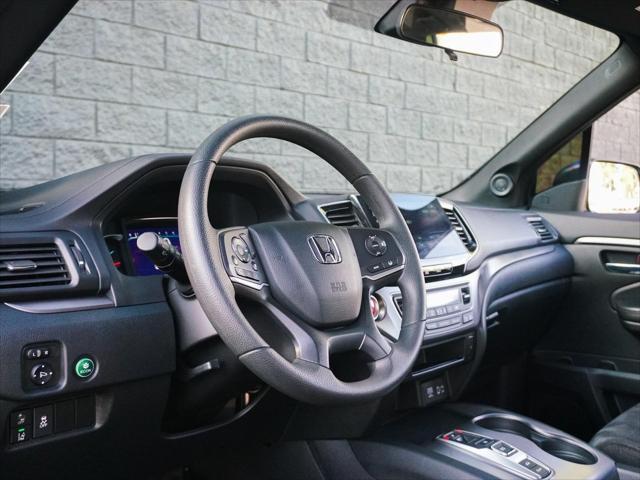 used 2022 Honda Pilot car, priced at $28,199