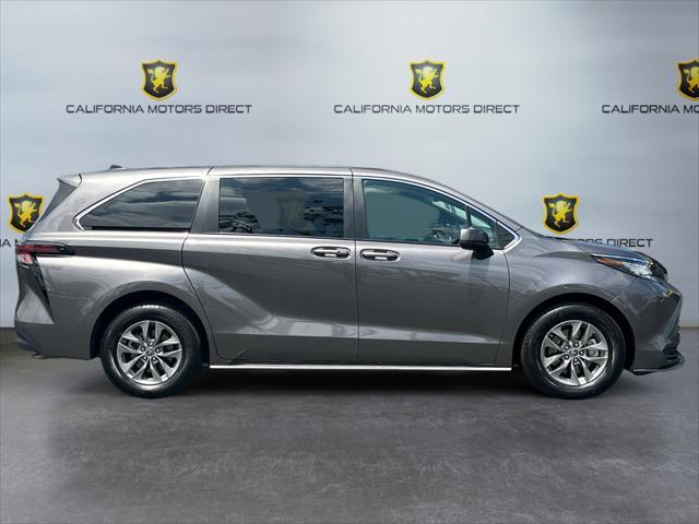used 2023 Toyota Sienna car, priced at $33,099