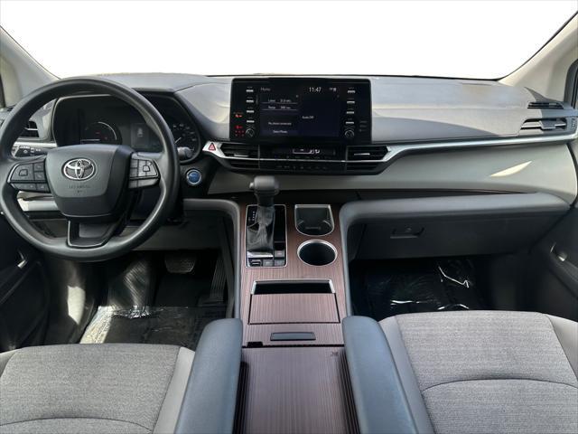 used 2023 Toyota Sienna car, priced at $33,099