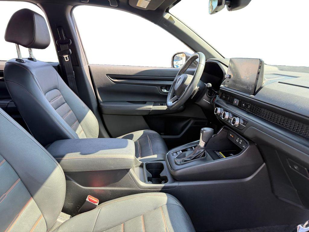 used 2024 Honda CR-V Hybrid car, priced at $31,599