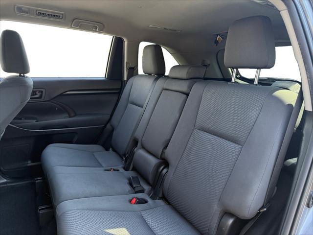 used 2019 Toyota Highlander car, priced at $25,499
