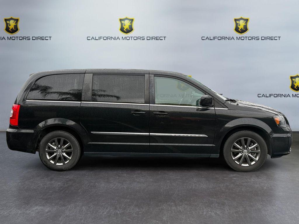 used 2015 Chrysler Town & Country car, priced at $12,199