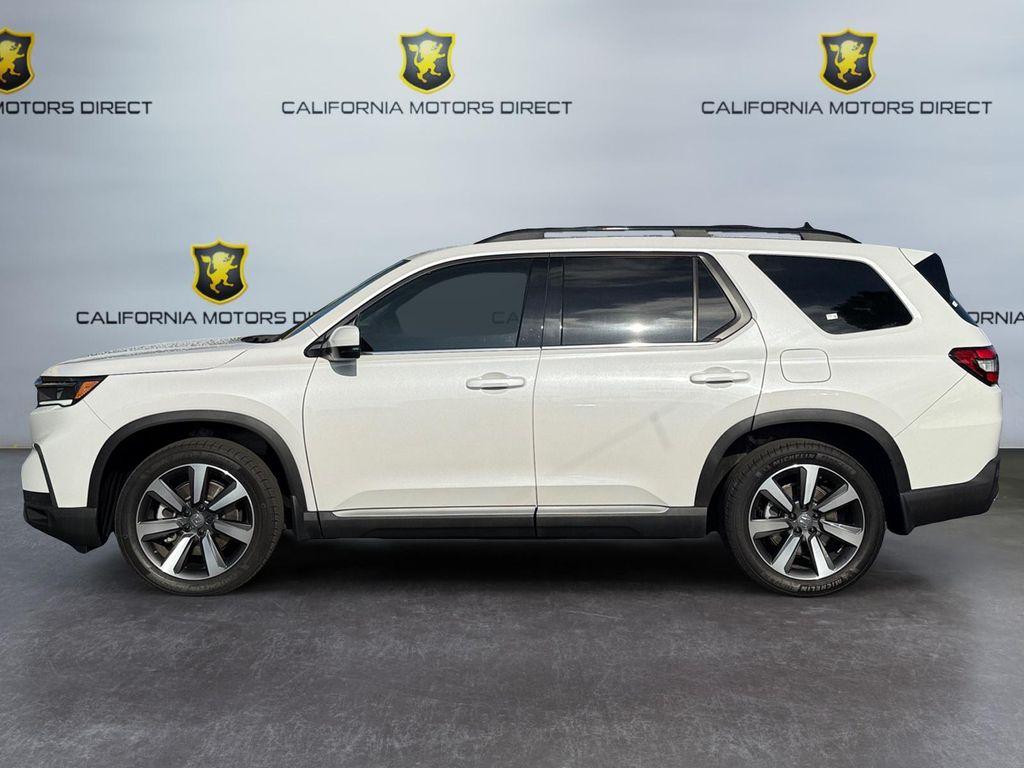 used 2025 Honda Pilot car, priced at $41,699