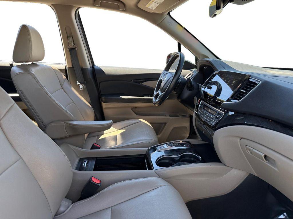 used 2019 Honda Pilot car, priced at $27,499