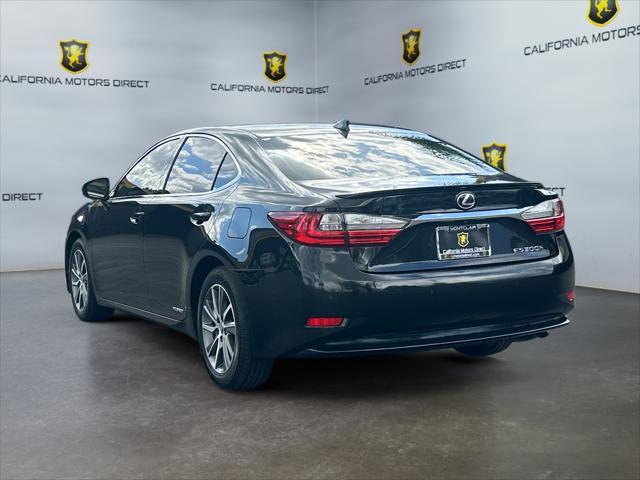 used 2017 Lexus ES 300h car, priced at $25,099
