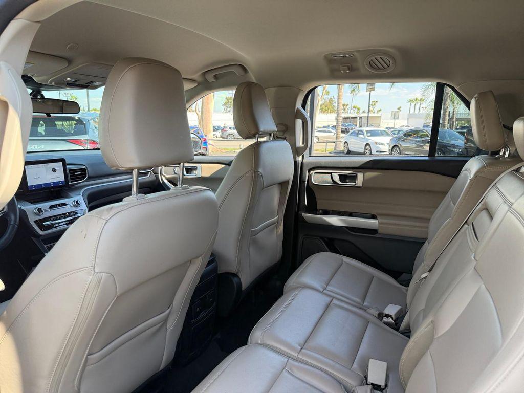 used 2024 Ford Explorer car, priced at $30,899