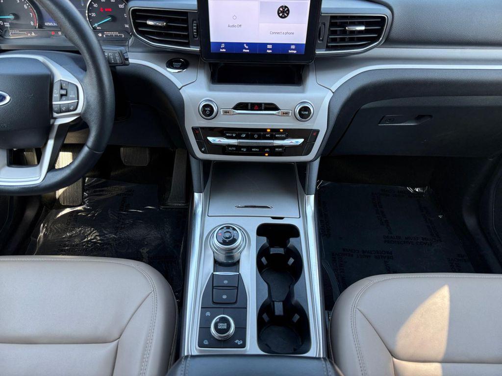 used 2024 Ford Explorer car, priced at $30,899