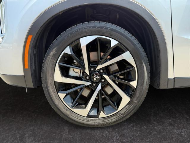 used 2023 Mitsubishi Outlander car, priced at $21,399