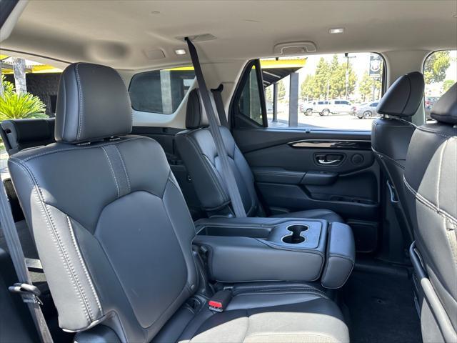 used 2023 Honda Pilot car, priced at $35,299