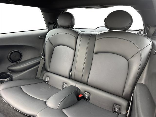 used 2019 MINI Hardtop car, priced at $17,899