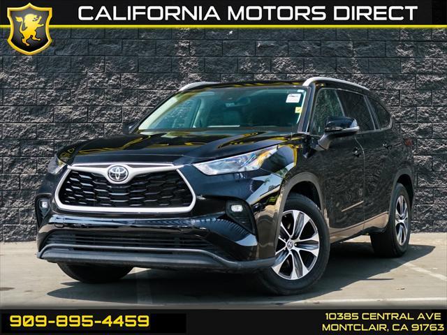 used 2022 Toyota Highlander car, priced at $30,389