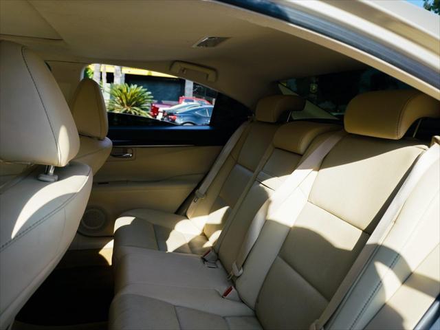 used 2014 Lexus ES 350 car, priced at $17,799