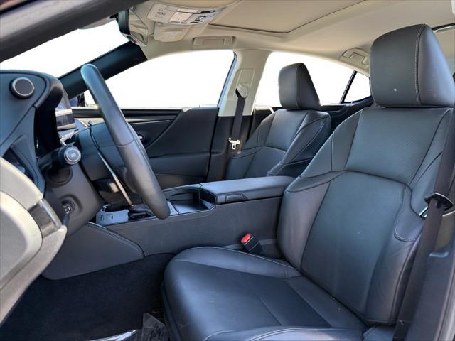 used 2024 Lexus ES 300h car, priced at $34,999