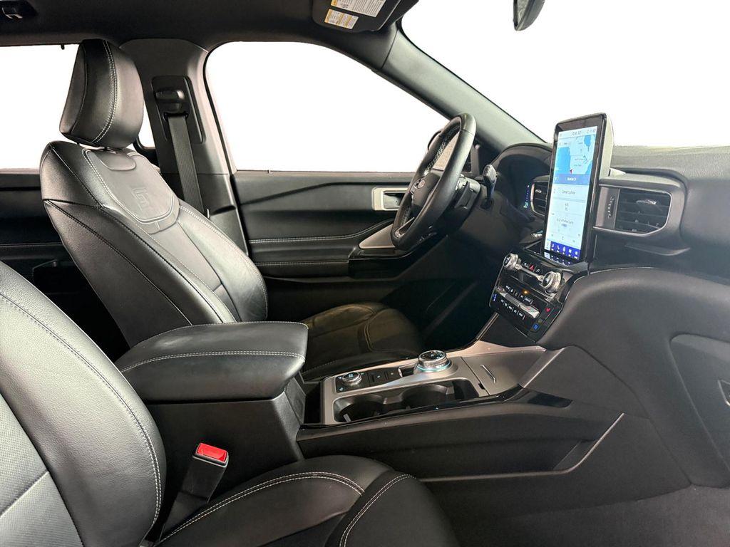 used 2022 Ford Explorer car, priced at $34,899