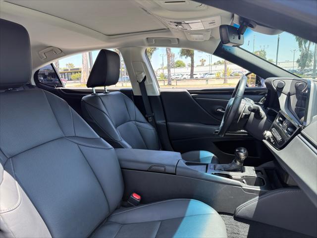 used 2023 Lexus ES 350 car, priced at $35,199