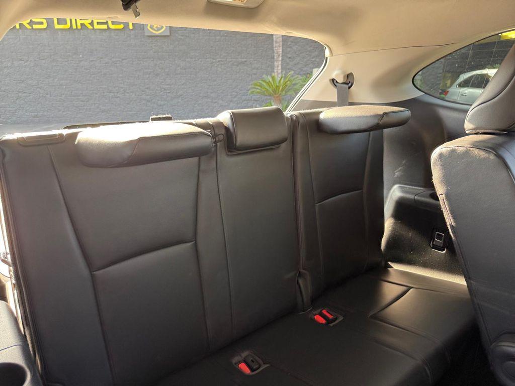 used 2022 Toyota Highlander car, priced at $33,199