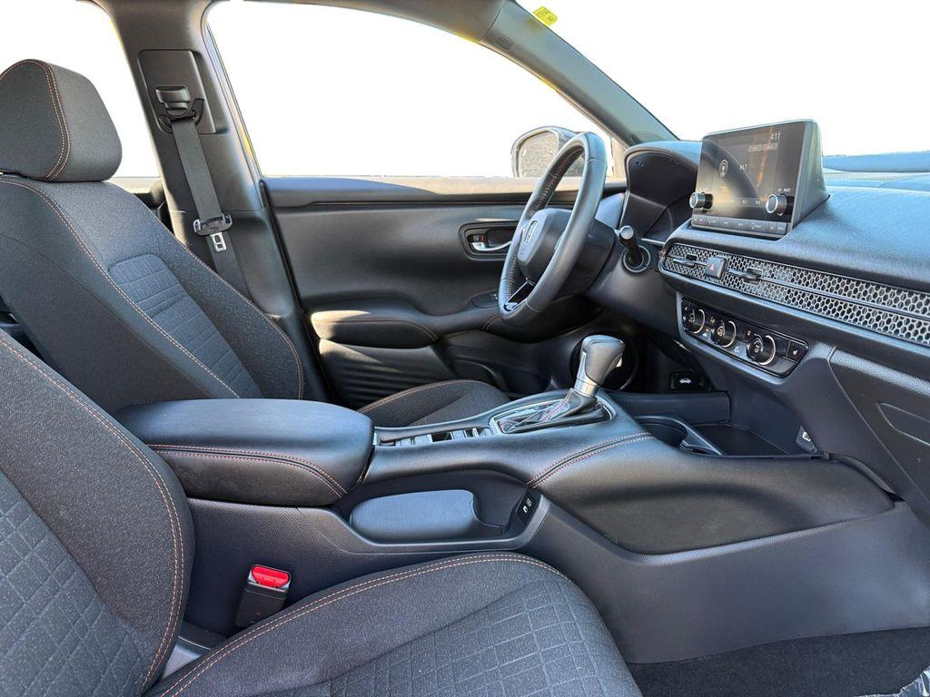 used 2025 Honda HR-V car, priced at $25,599