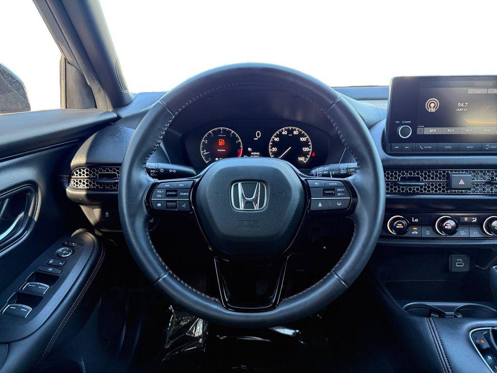 used 2025 Honda HR-V car, priced at $25,599